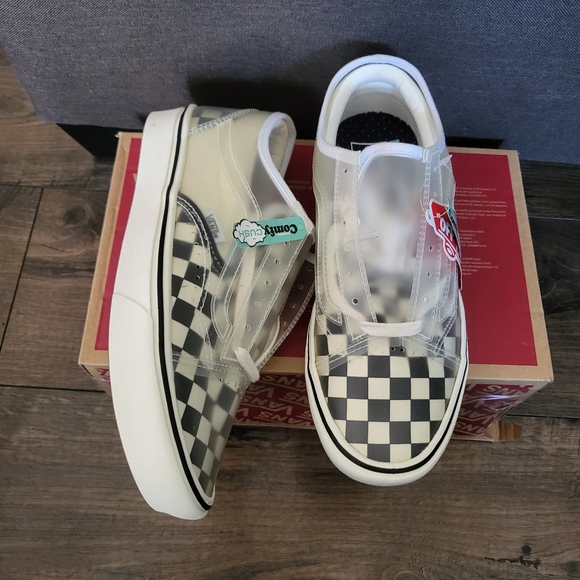 VANS Comfycush Slip-Sk Checkerboard Canvas Synthetic Men VN0A4P3E5GX (20…